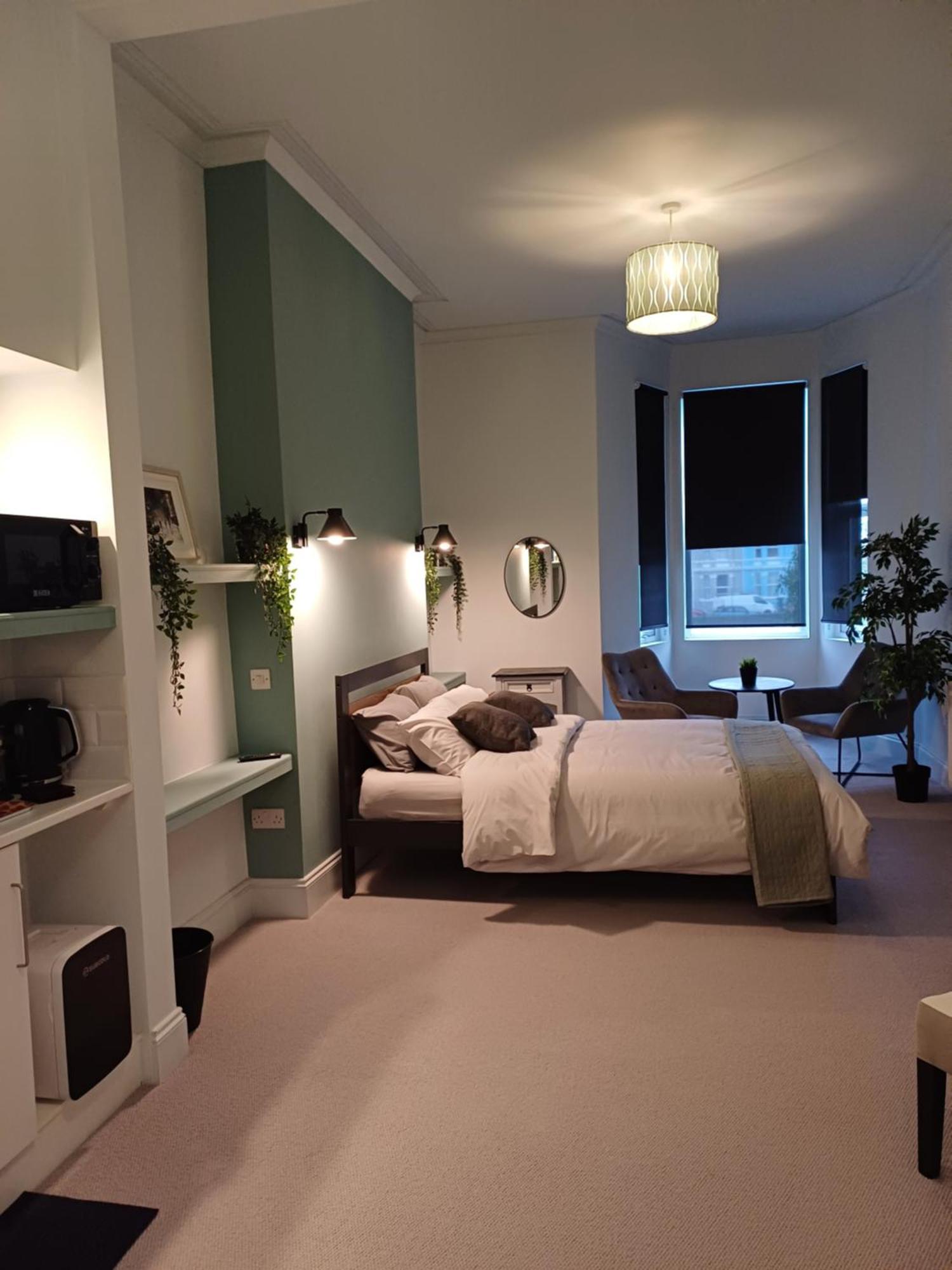 Гостевой дом Crescent House Плаймаут
