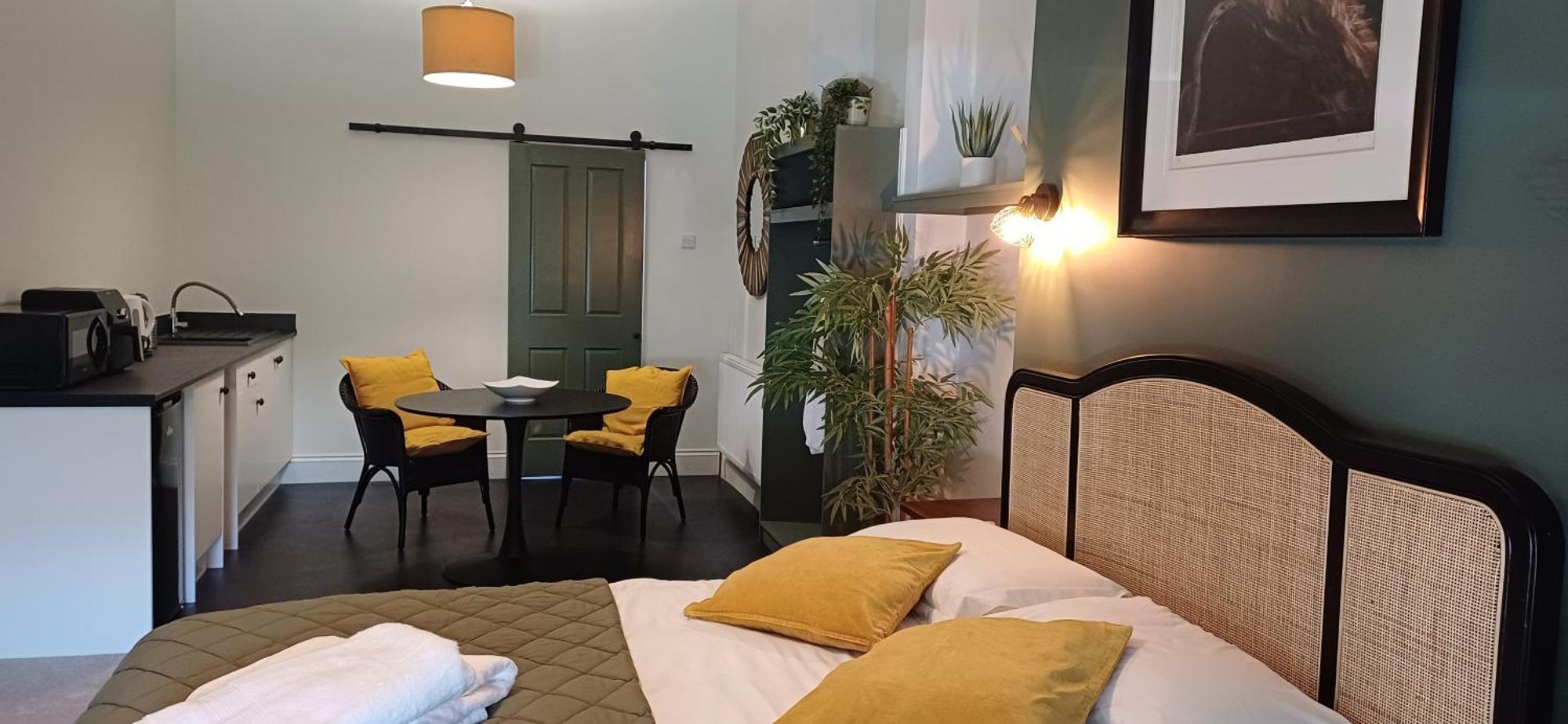 Crescent House Гостевой дом Плаймаут